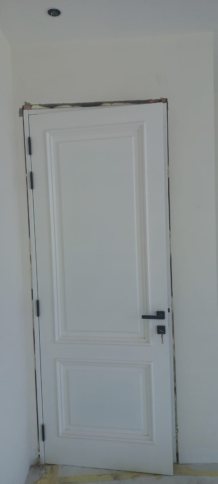 صيانة أبواب خشب بجدة